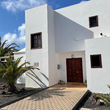 Villa Tropicana Playa Blanca  Esterno foto