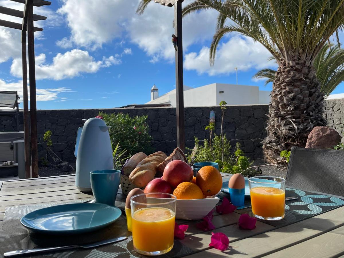 Villa Tropicana Playa Blanca  Esterno foto