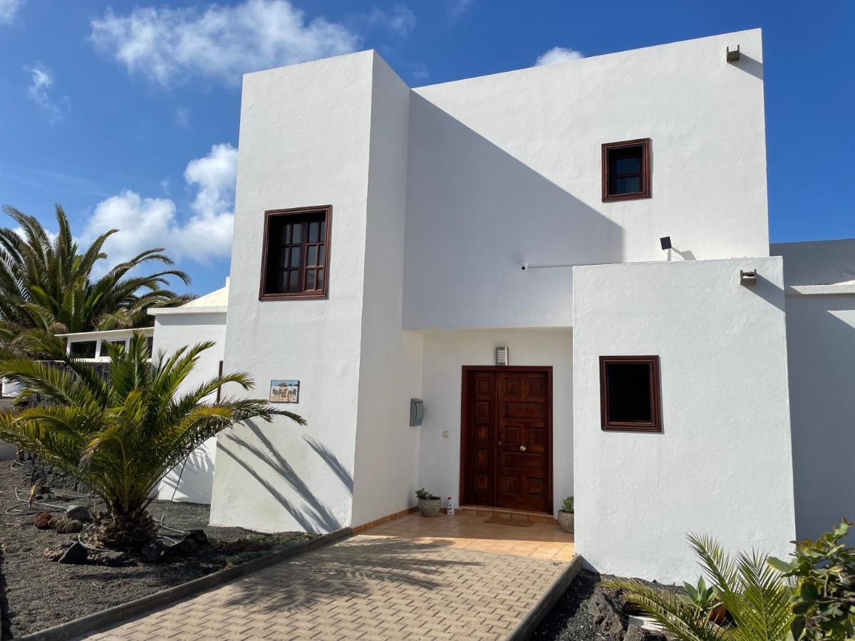 Villa Tropicana Playa Blanca  Esterno foto